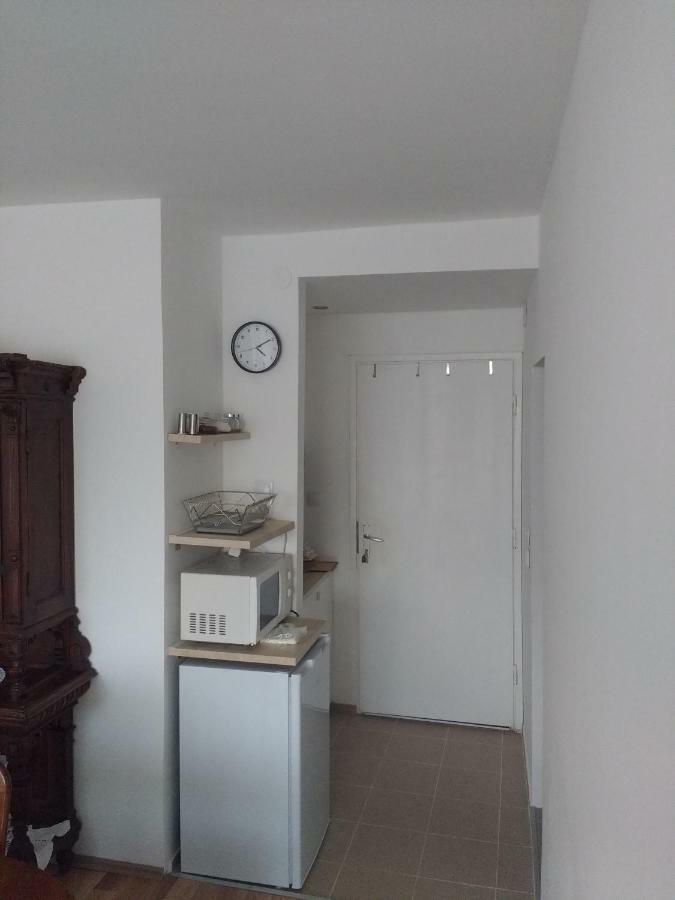 Meridian Apartment , 300M To Bus Terminal, Fast Wifi & Airport Transf زغرب المظهر الخارجي الصورة