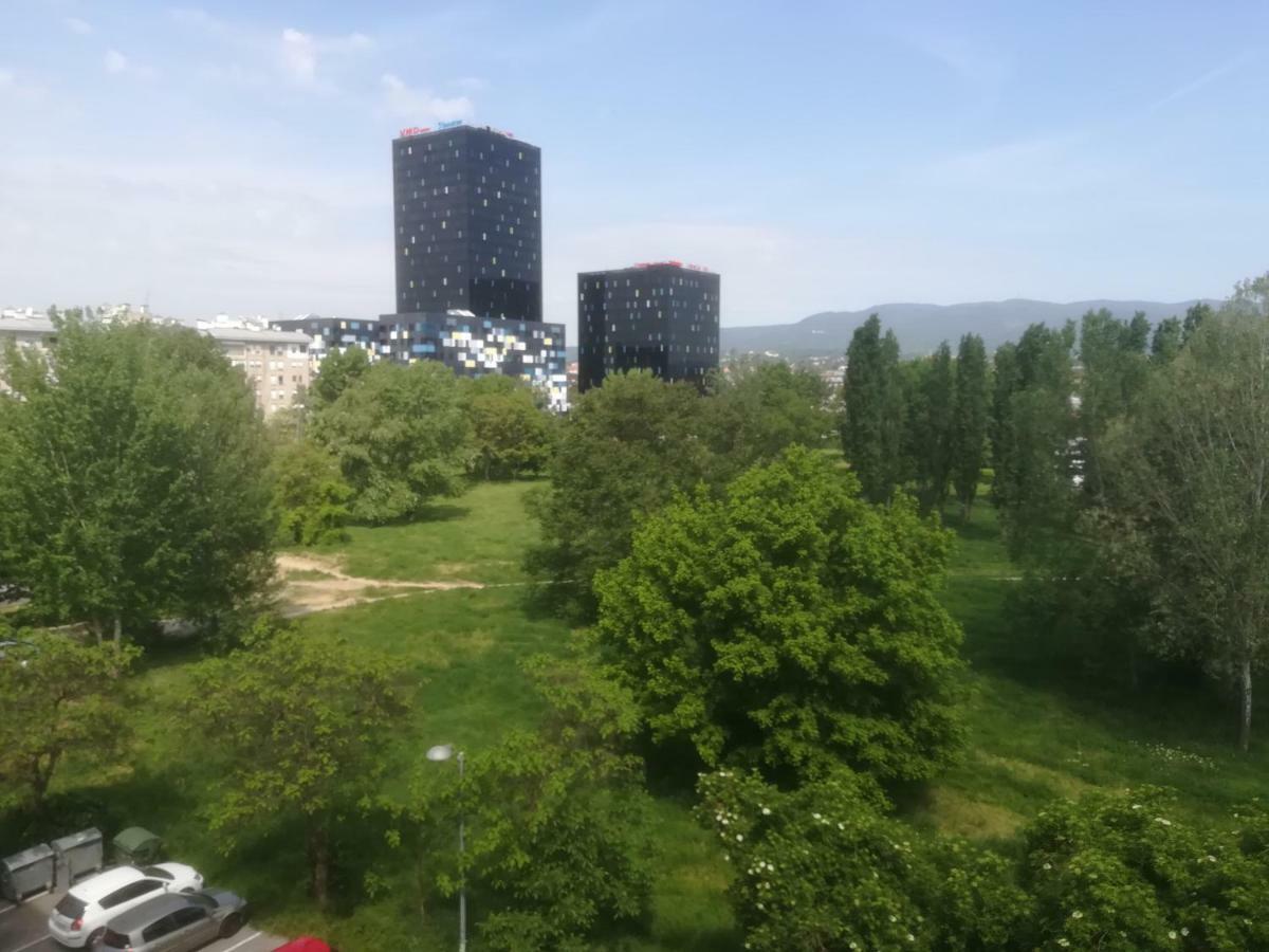 Meridian Apartment , 300M To Bus Terminal, Fast Wifi & Airport Transf زغرب المظهر الخارجي الصورة